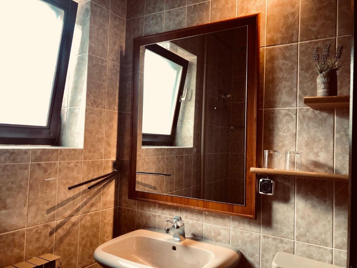 Apartments Petricic With Swimming Pool Ičići 外观 照片